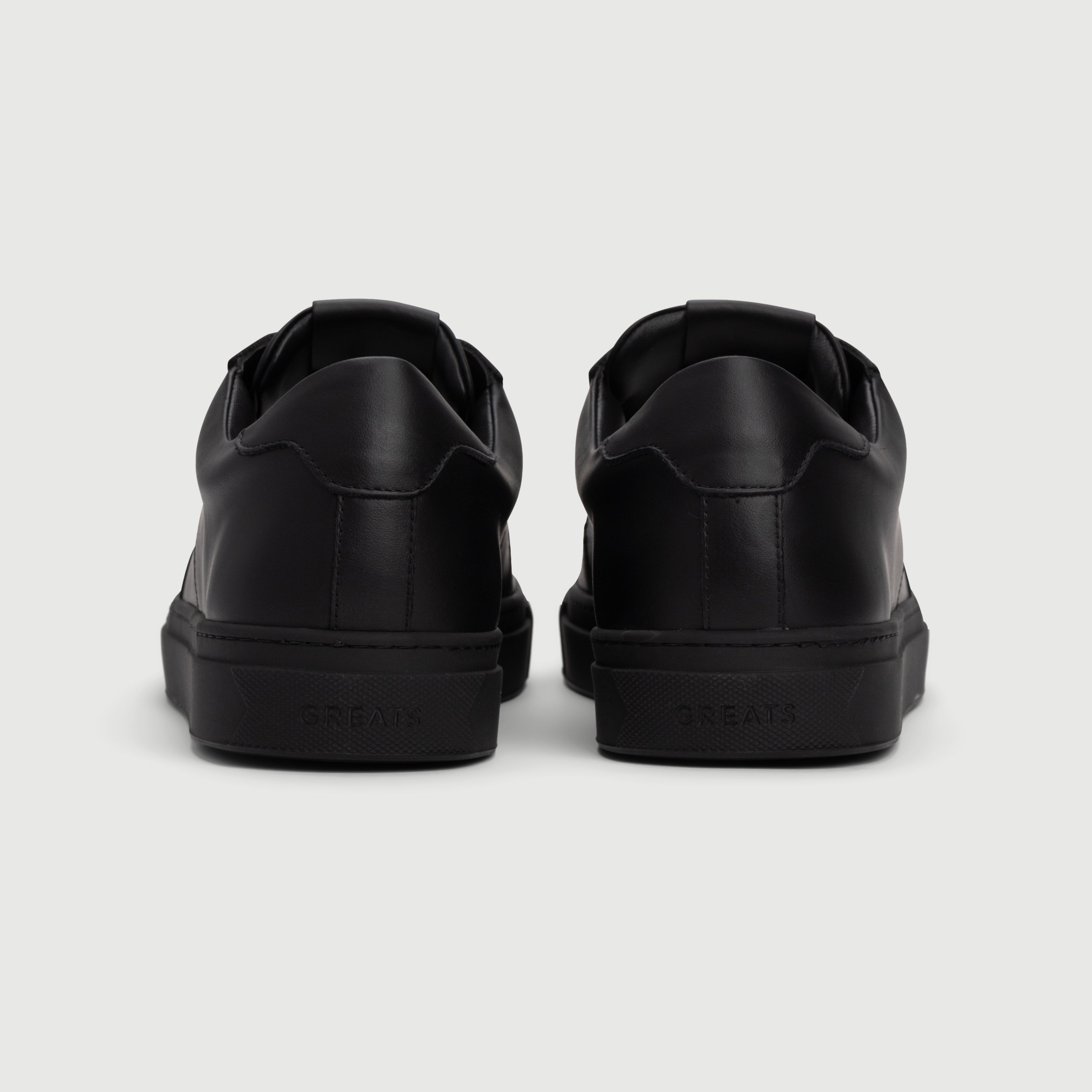 The Royale 2.0 - Triple Black